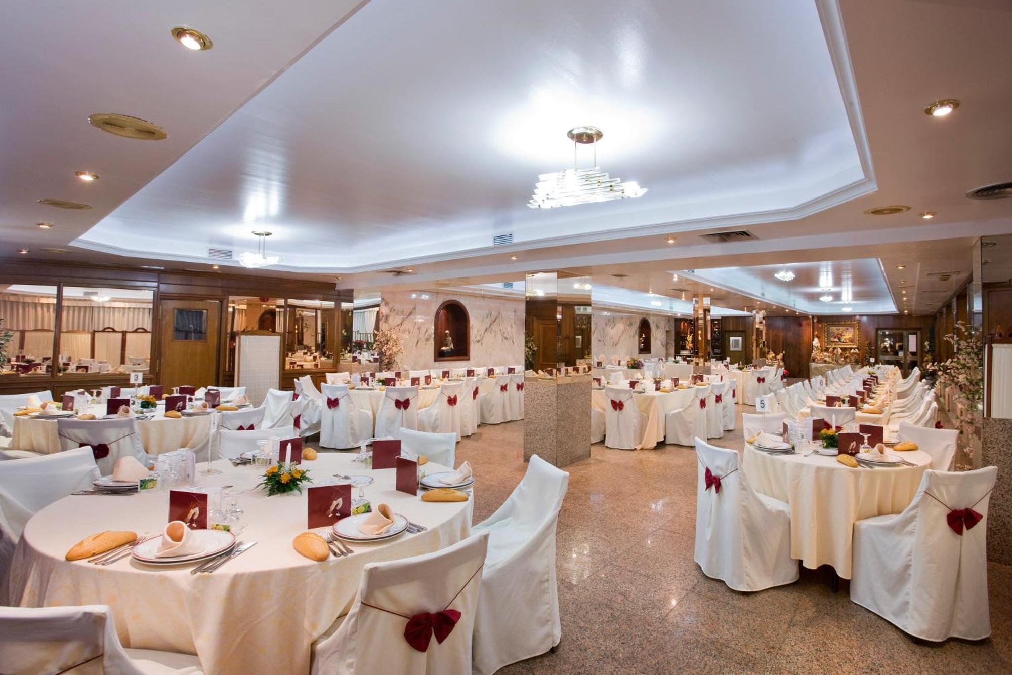 Hotel Marivella Калатаюд Екстериор снимка