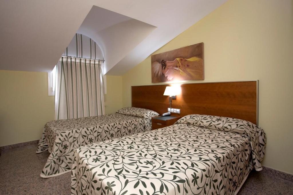 Hotel Marivella Калатаюд Стая снимка